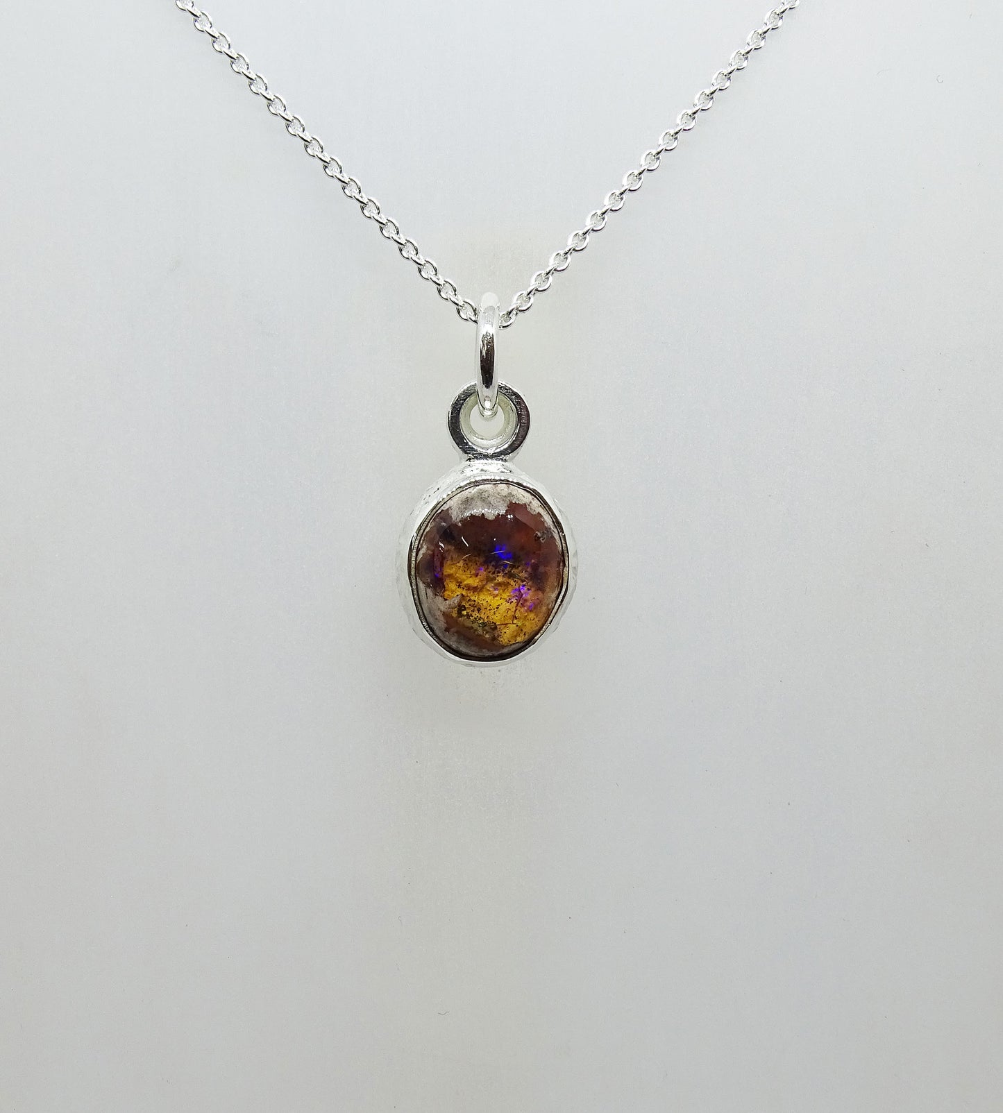 Deep water opal