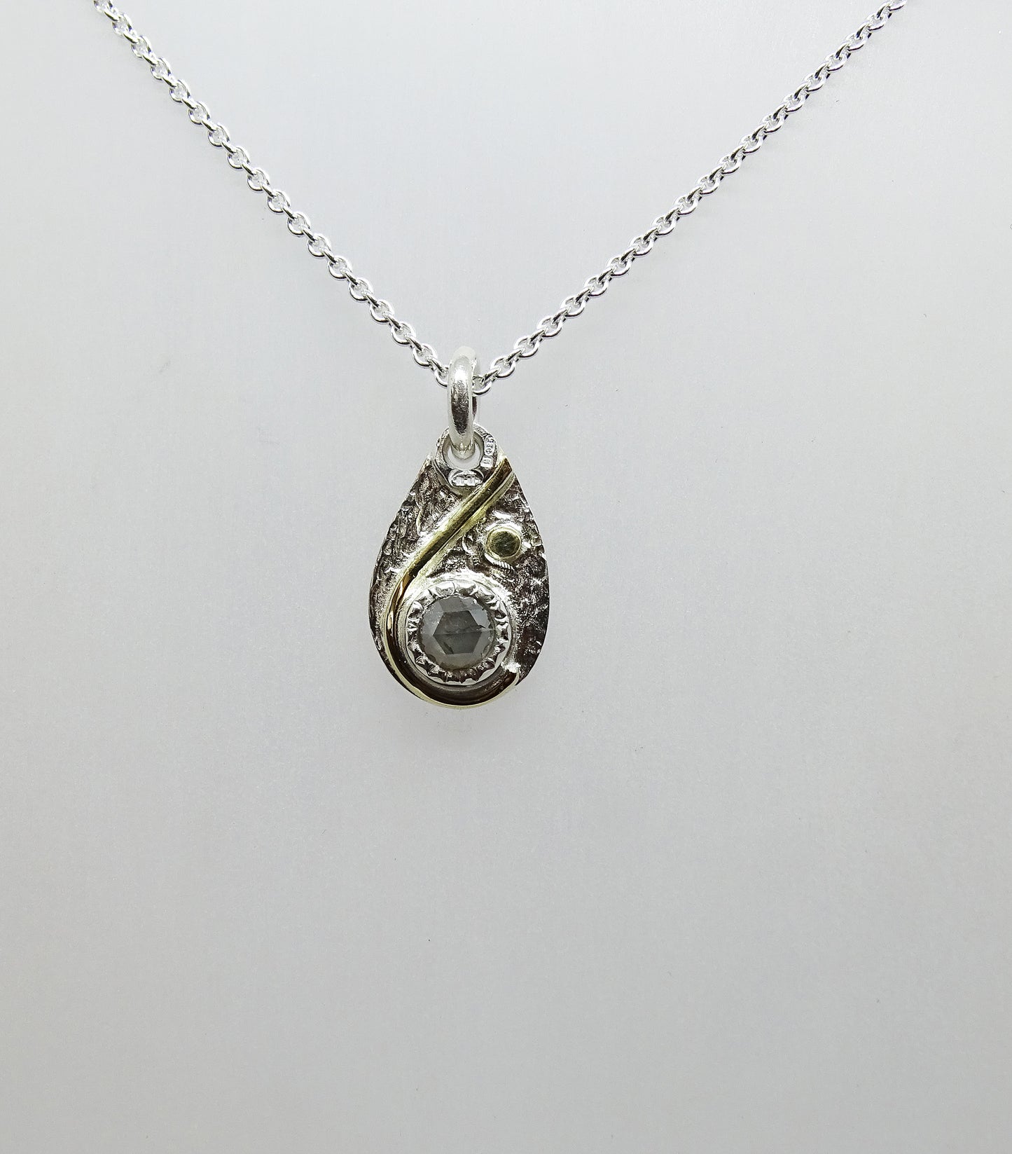 Grey diamond drop