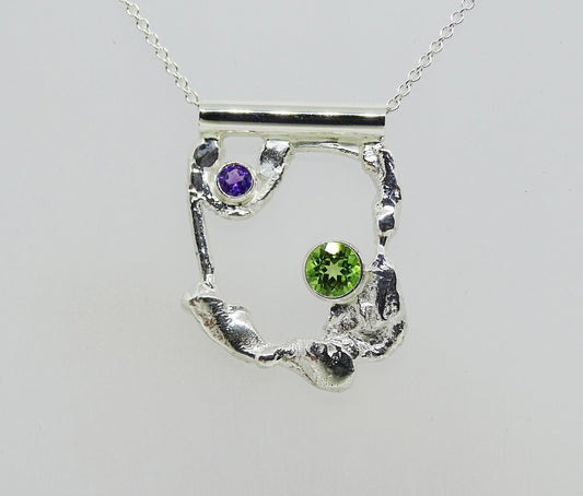 Abstract 4 pendant.