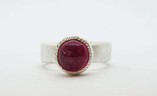 Ring. Pink Turmaline.