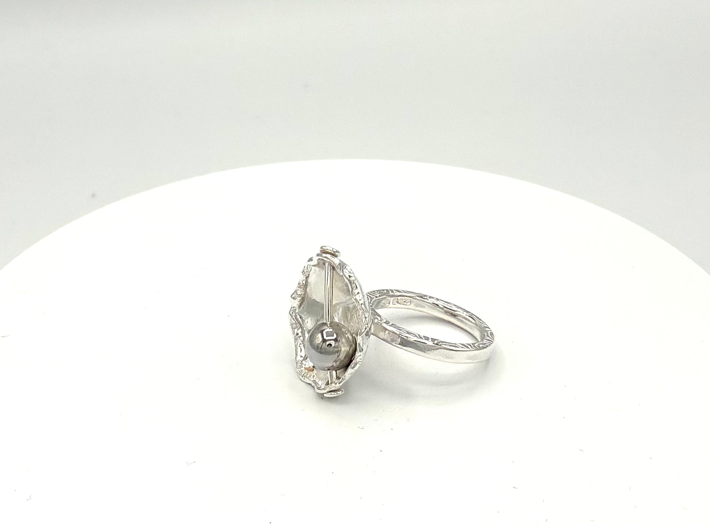 Ring. Flower with ball 1.