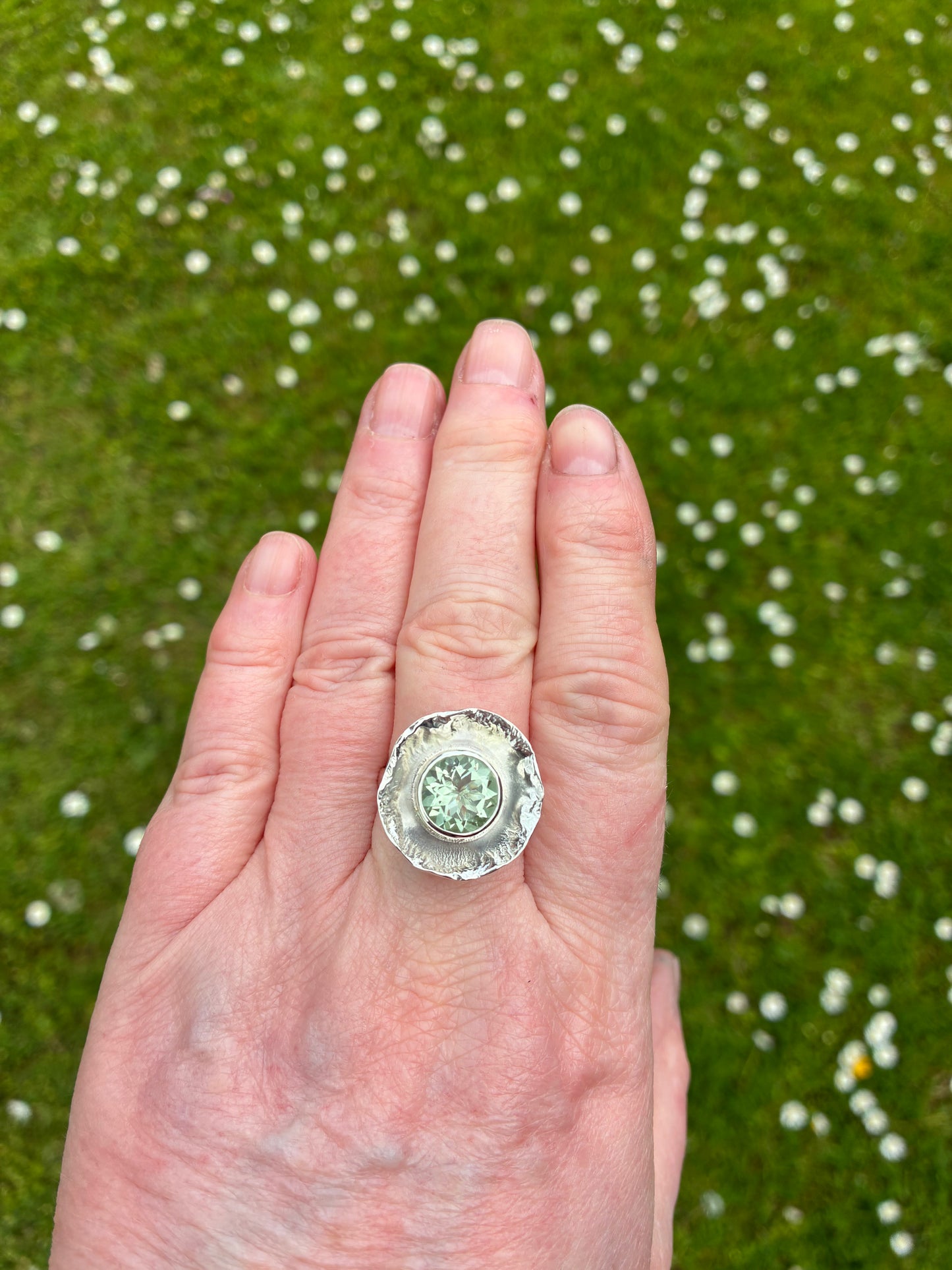 Ring. Mint quartz