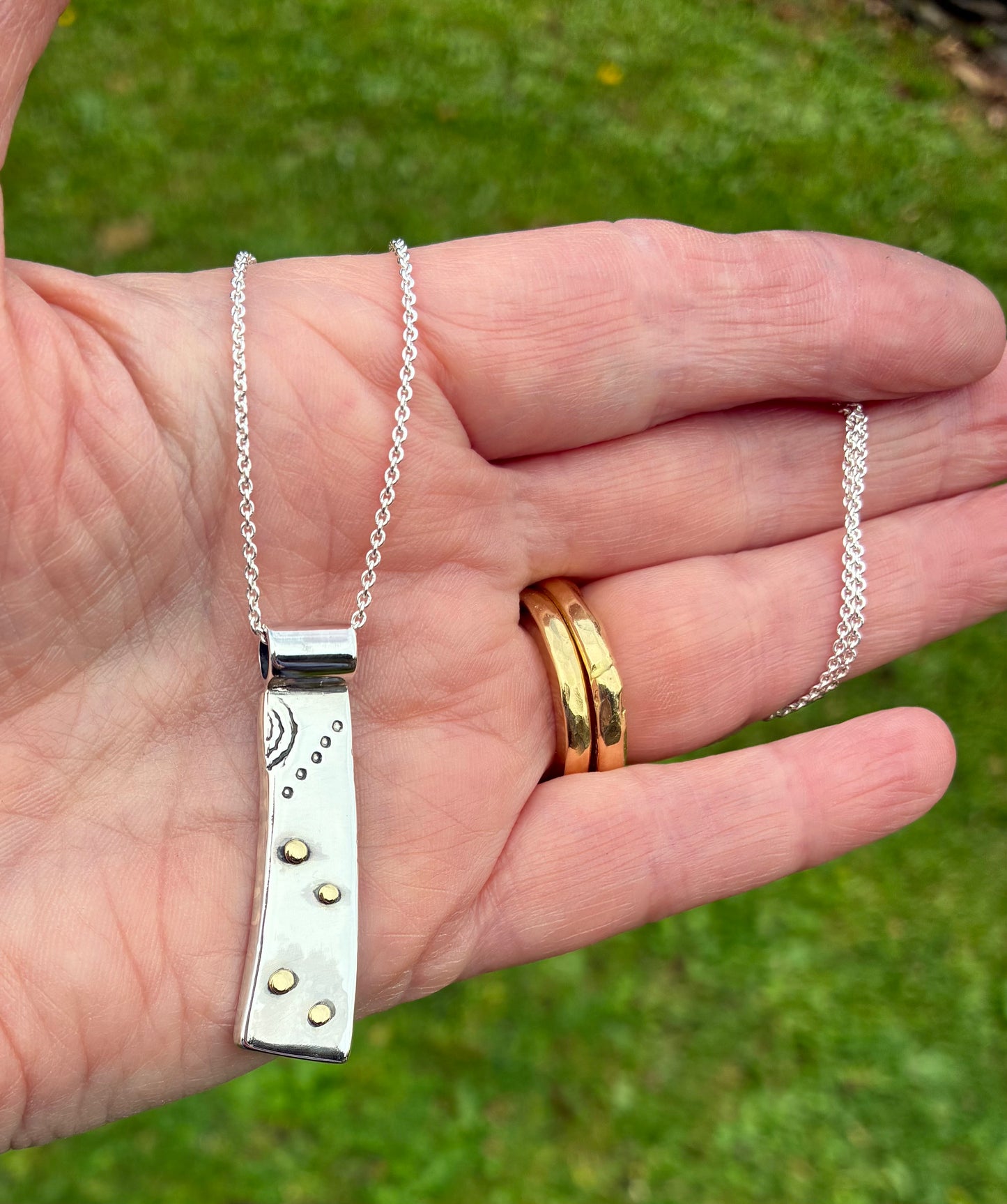 Pendant. Bar 2.